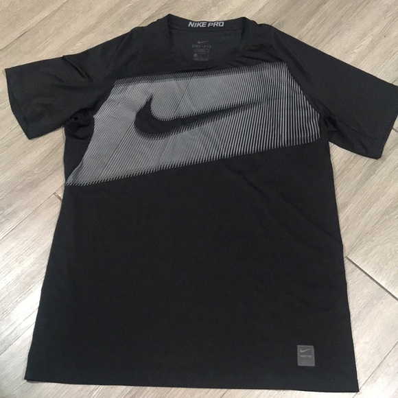 NIKE Mens Pro Fitted Black with Gray Screen Print  Top size L - Picture 8 of 13